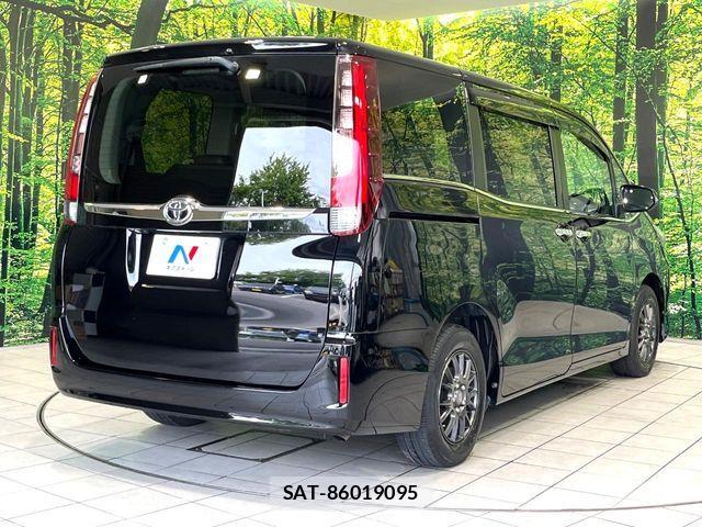 Toyota ESQUIRE 2015-12 8879641-16