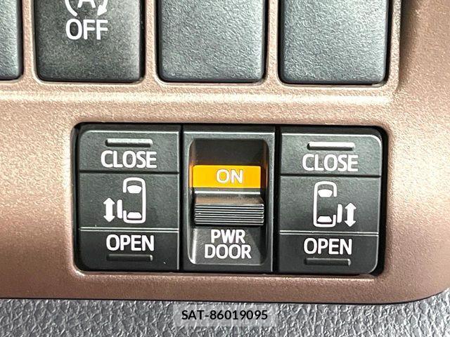 Toyota ESQUIRE 2015-12 8879641-4