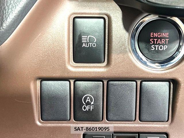 Toyota ESQUIRE 2015-12 8879641-7