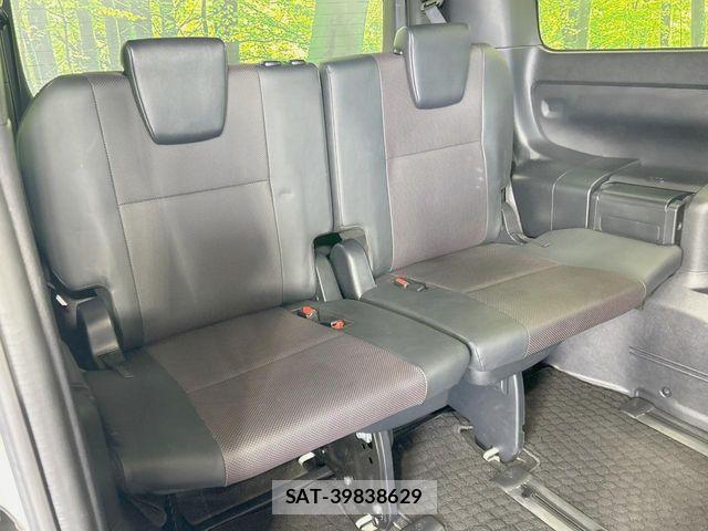 Toyota ESQUIRE 2018-07 8879637-9