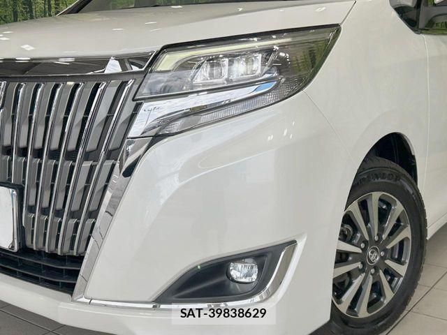 Toyota ESQUIRE 2018-07 8879637-12