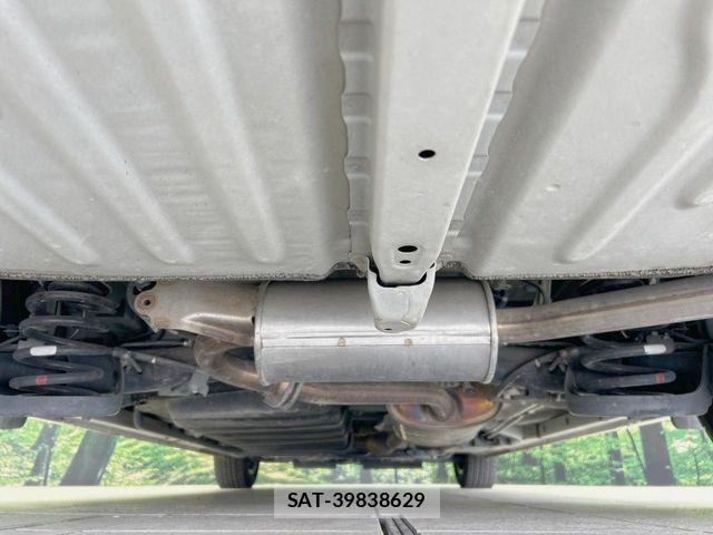 Toyota ESQUIRE 2018-07 8879637-18