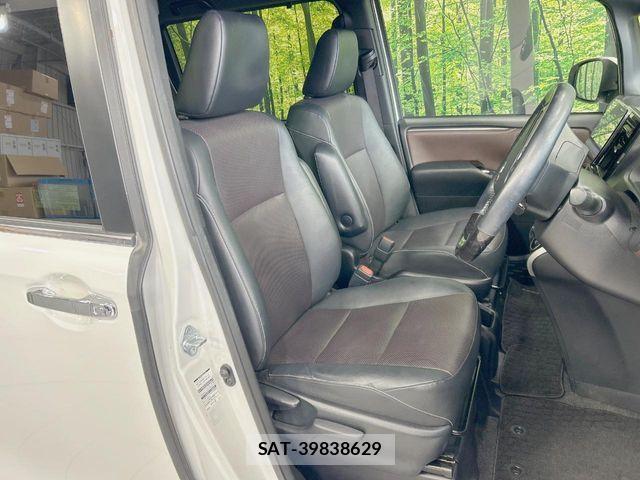 Toyota ESQUIRE 2018-07 8879637-7