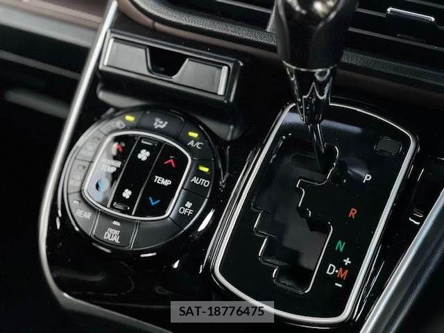 Toyota ESQUIRE 2015-01 8879645-13