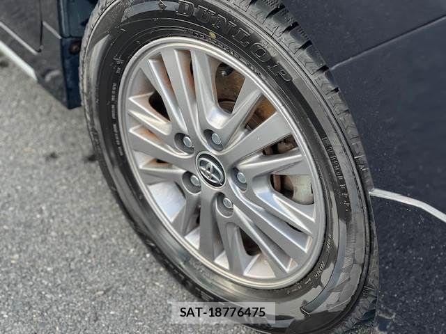 Toyota ESQUIRE 2015-01 8879645-2