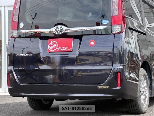 Toyota ESQUIRE 2015-09 8879643-16