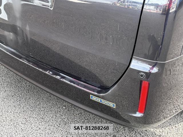 Toyota ESQUIRE 2015-09 8879643-26