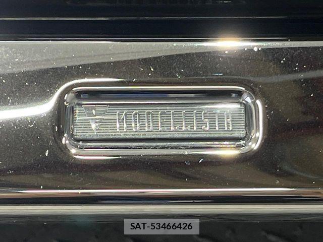 Toyota ESQUIRE 2017-07 8883588-2