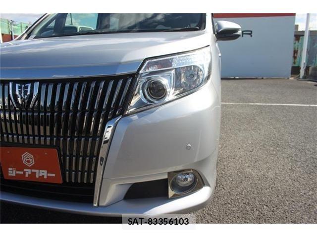 Toyota ESQUIRE 2015-03 8883590-25