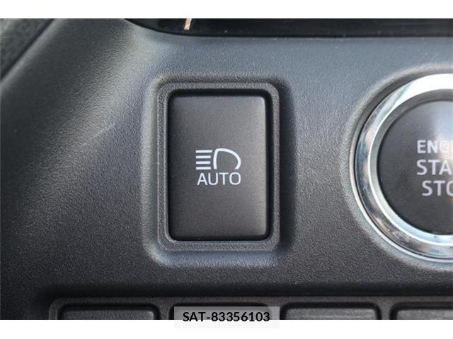 Toyota ESQUIRE 2015-03 8883590-8