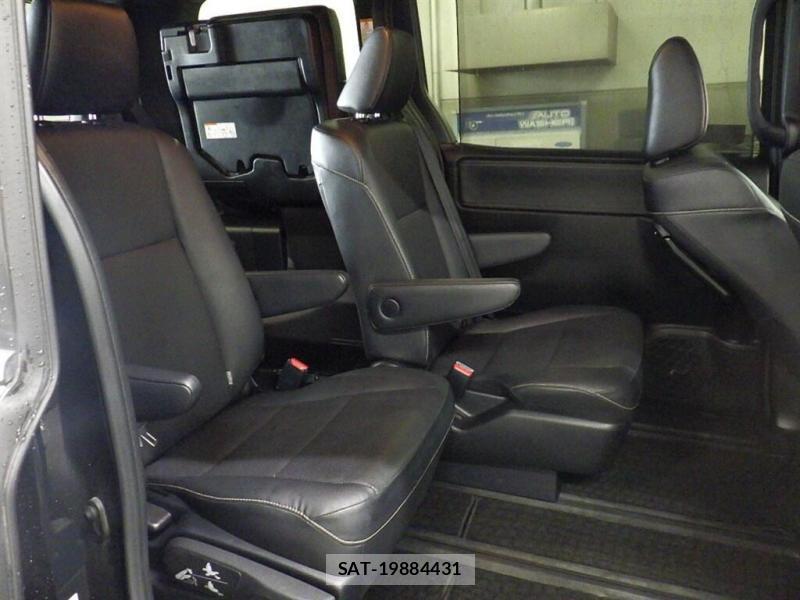 Toyota ESQUIRE 2018 1230671-5