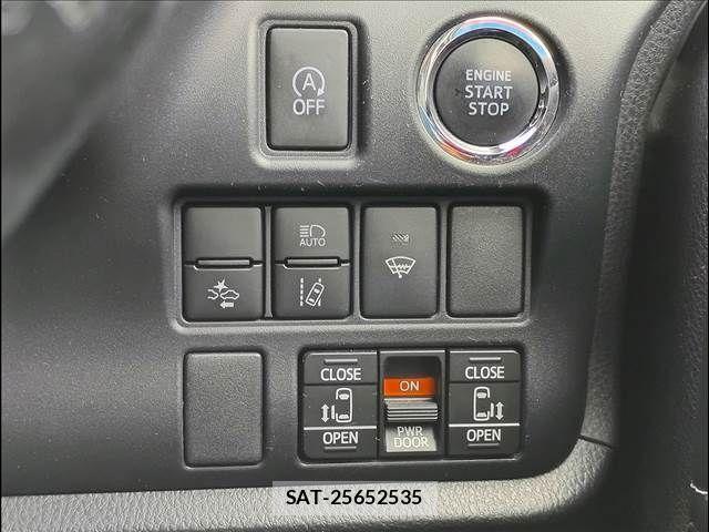 Toyota ESQUIRE 2017-07 4323528-15