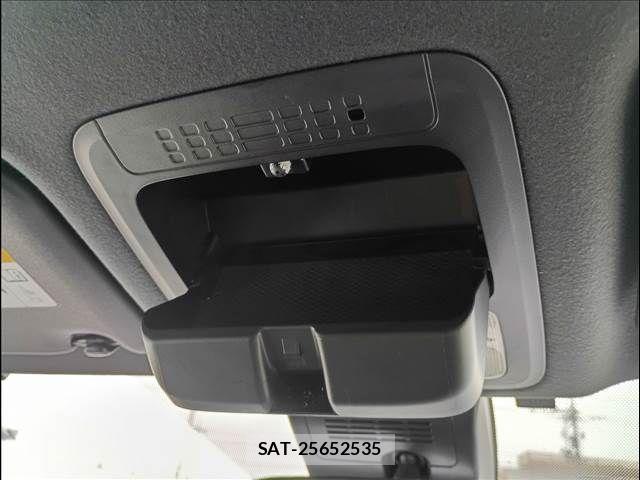 Toyota ESQUIRE 2017-07 4323528-16