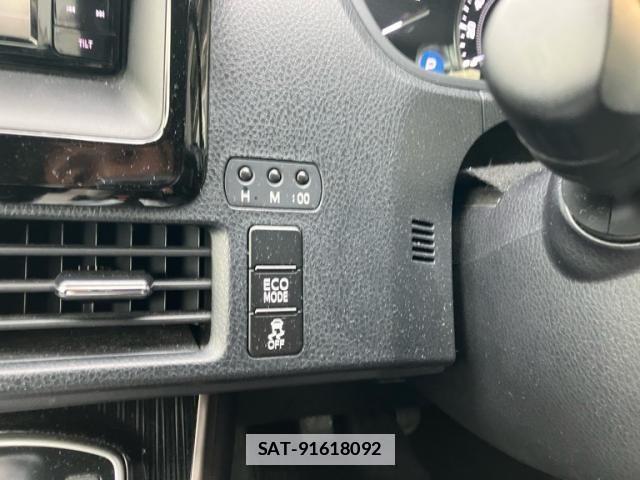 Toyota ESQUIRE 2017-03 4753271-26