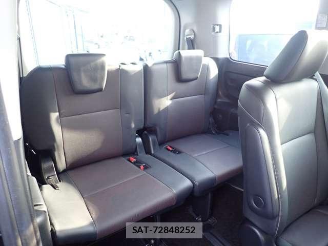 Toyota ESQUIRE 2015-01 5867299-14