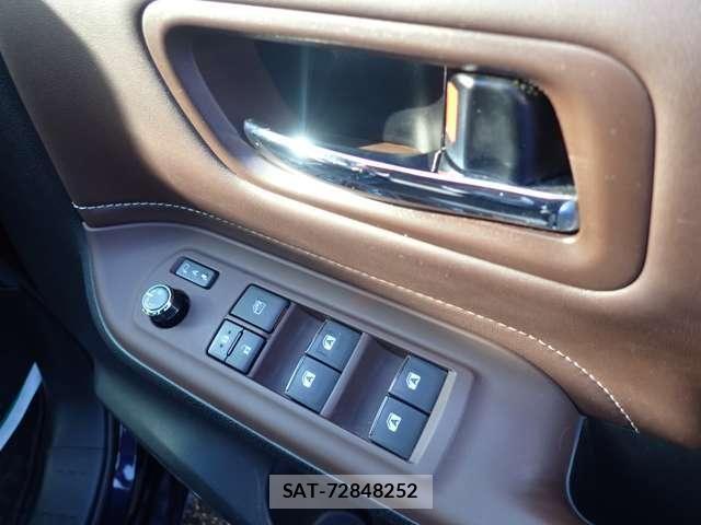 Toyota ESQUIRE 2015-01 5867299-16