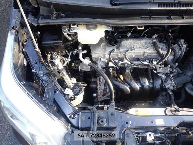 Toyota ESQUIRE 2015-01 5867299-26