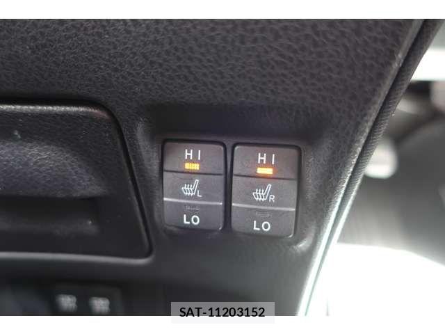 Toyota ESQUIRE 2017-07 6214359-15