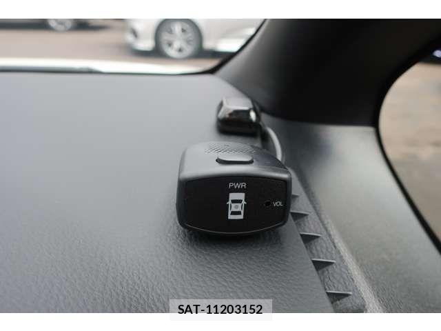 Toyota ESQUIRE 2017-07 6214359-18