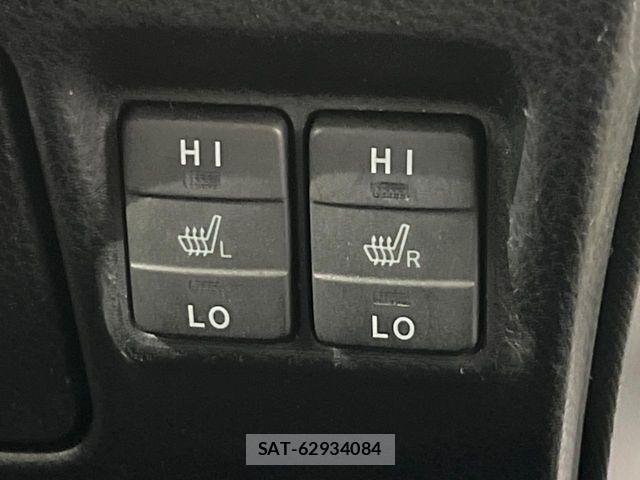Toyota ESQUIRE 2017-09 6675866-8