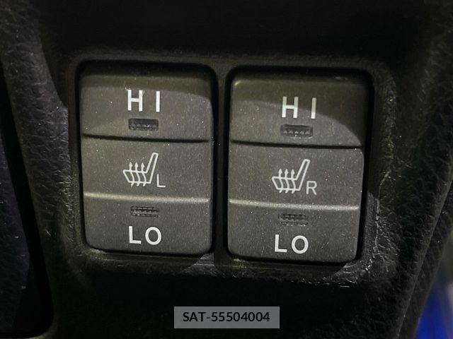 Toyota ESQUIRE 2017-10 6751480-10