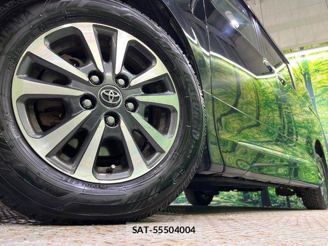 Toyota ESQUIRE 2017-10 6751480-15