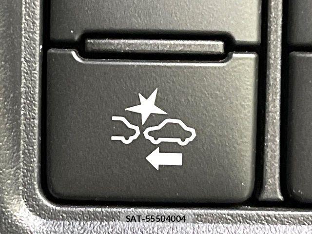Toyota ESQUIRE 2017-10 6751480-4