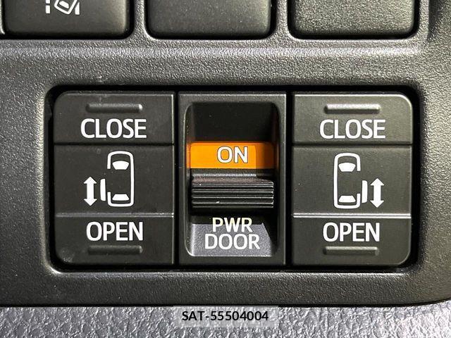 Toyota ESQUIRE 2017-10 6751480-5