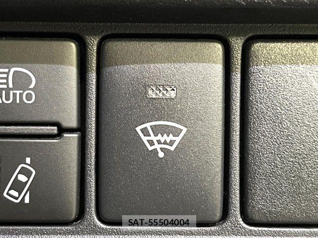 Toyota ESQUIRE 2017-10 6751480-6