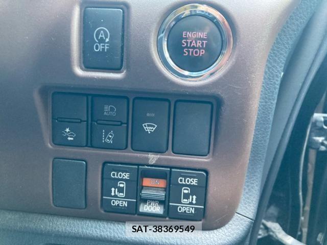 Toyota ESQUIRE 2016-02 6904773-16