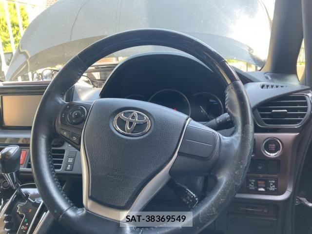 Toyota ESQUIRE 2016-02 6904773-18