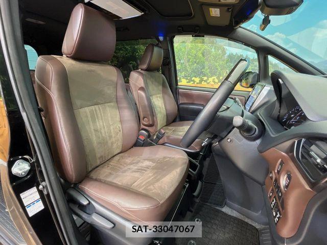 Toyota ESQUIRE 2019-08 6993415-10