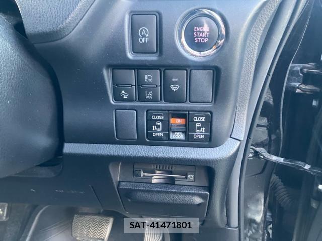 Toyota ESQUIRE 2017-06 7020423-16