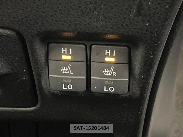Toyota ESQUIRE 2016-04 7058423-5