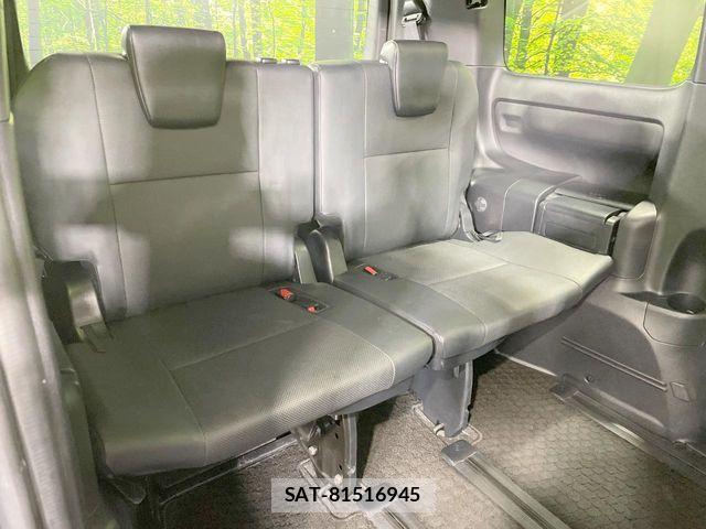 Toyota ESQUIRE 2018-11 7218140-10