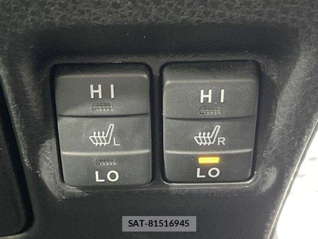 Toyota ESQUIRE 2018-11 7218140-7