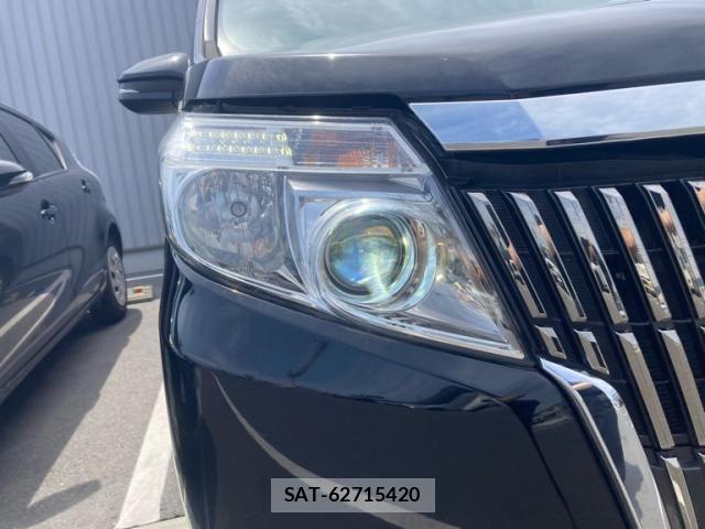 Toyota ESQUIRE 2016-05 7218139-24