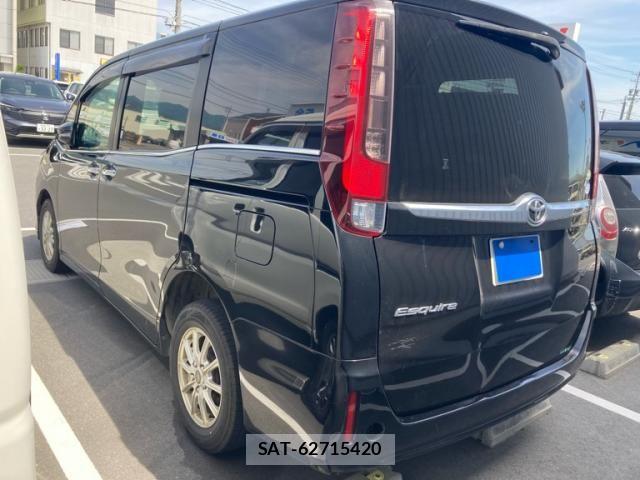 Toyota ESQUIRE 2016-05 7218139-2