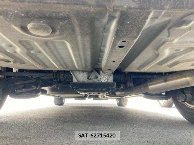 Toyota ESQUIRE 2016-05 7218139-5