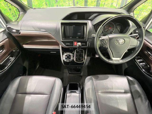Toyota ESQUIRE 2018-06 7218136-1