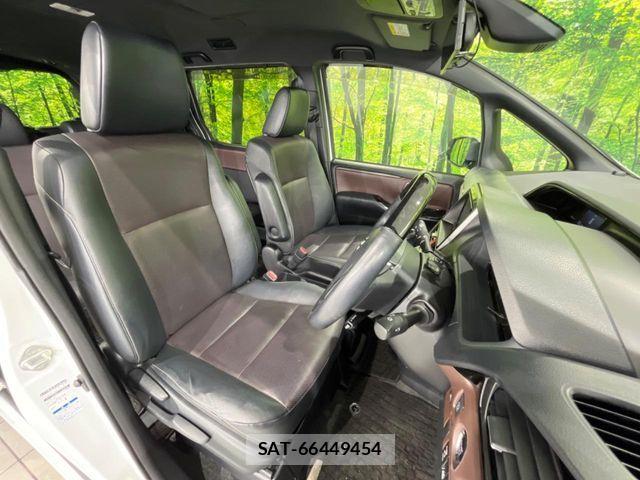 Toyota ESQUIRE 2018-06 7218136-8