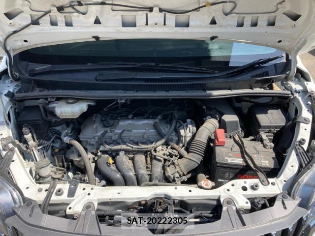 Toyota ESQUIRE 2018-04 7218141-13