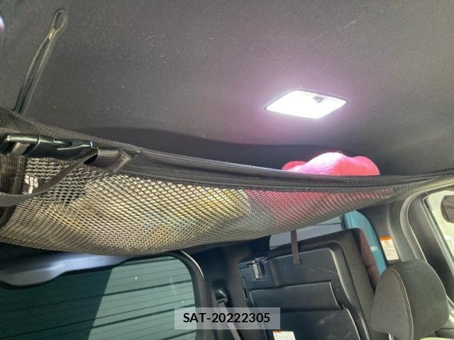 Toyota ESQUIRE 2018-04 7218141-20