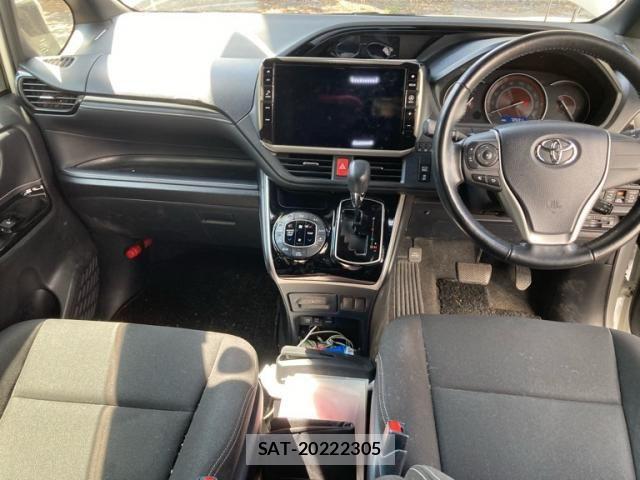 Toyota ESQUIRE 2018-04 7218141-23