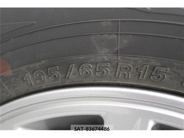 Toyota ESQUIRE 2017-03 7218135-21