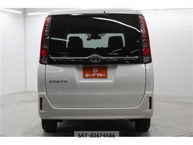 Toyota ESQUIRE 2017-03 7218135-5