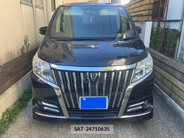 Toyota ESQUIRE 2015-08 7218133-1