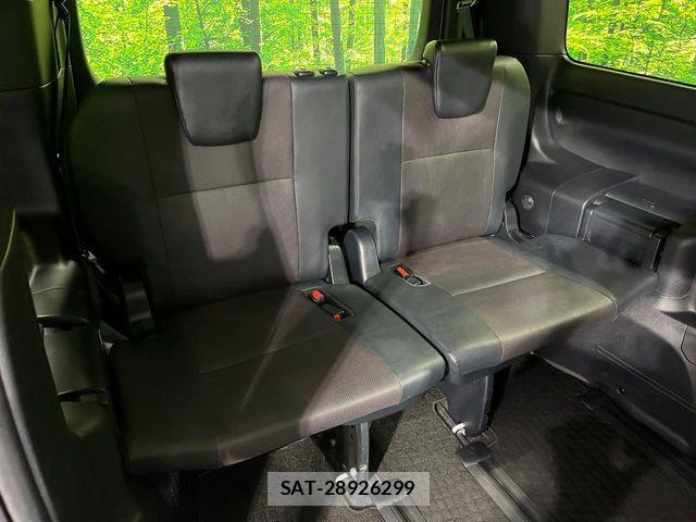 Toyota ESQUIRE 2018-09 7250731-9
