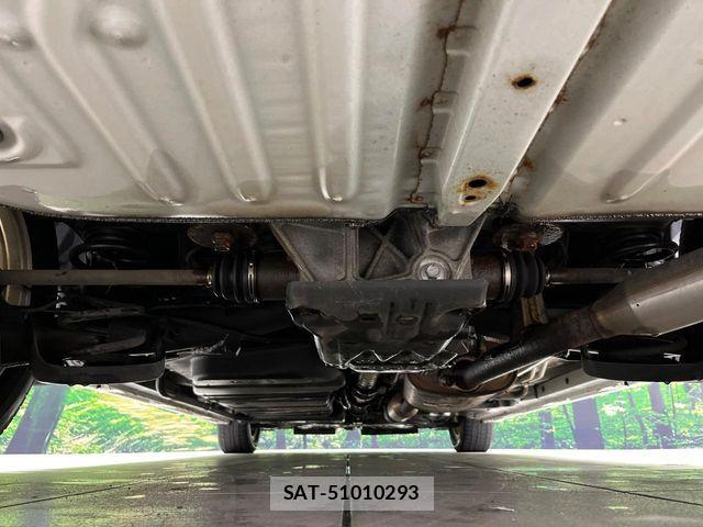 Toyota ESQUIRE 2015-07 7250728-19
