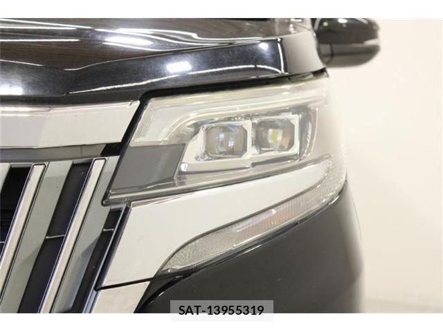 Toyota ESQUIRE 2018-02 7271857-13